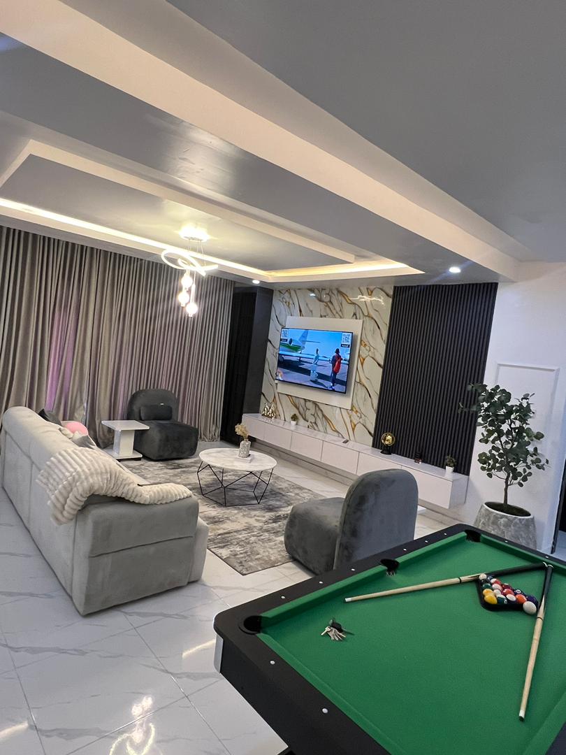 3-Bedroom Residence in Lekki